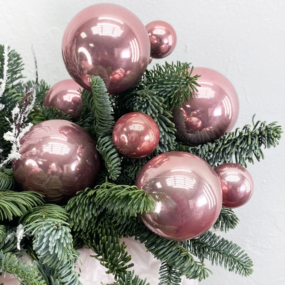 Новогодняя композиция из нобилиса