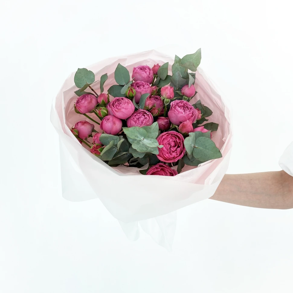 Букет из кустовой розы