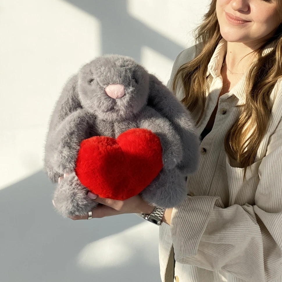 Зайчик с сердцем №02