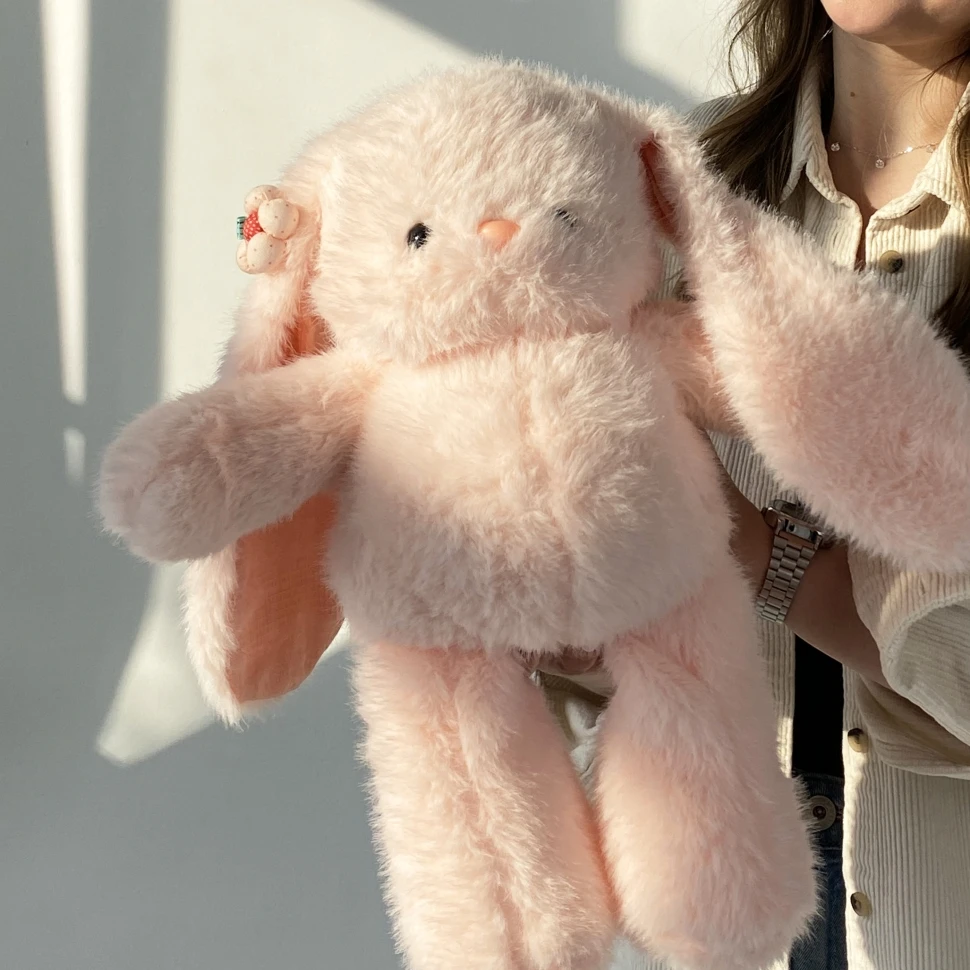 Розовый заяц